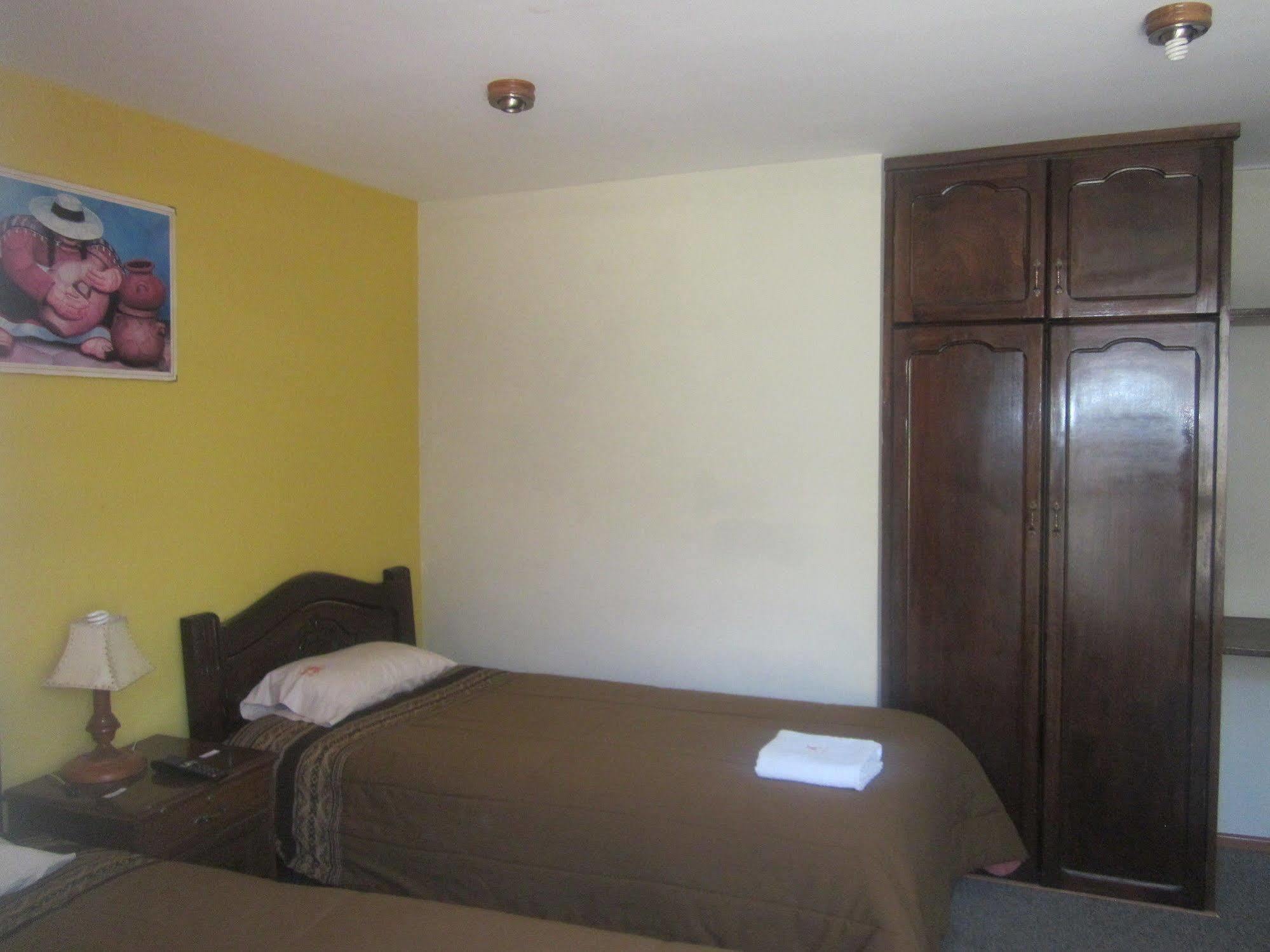 Manuelita House Bed & Breakfast Puno Luaran gambar
