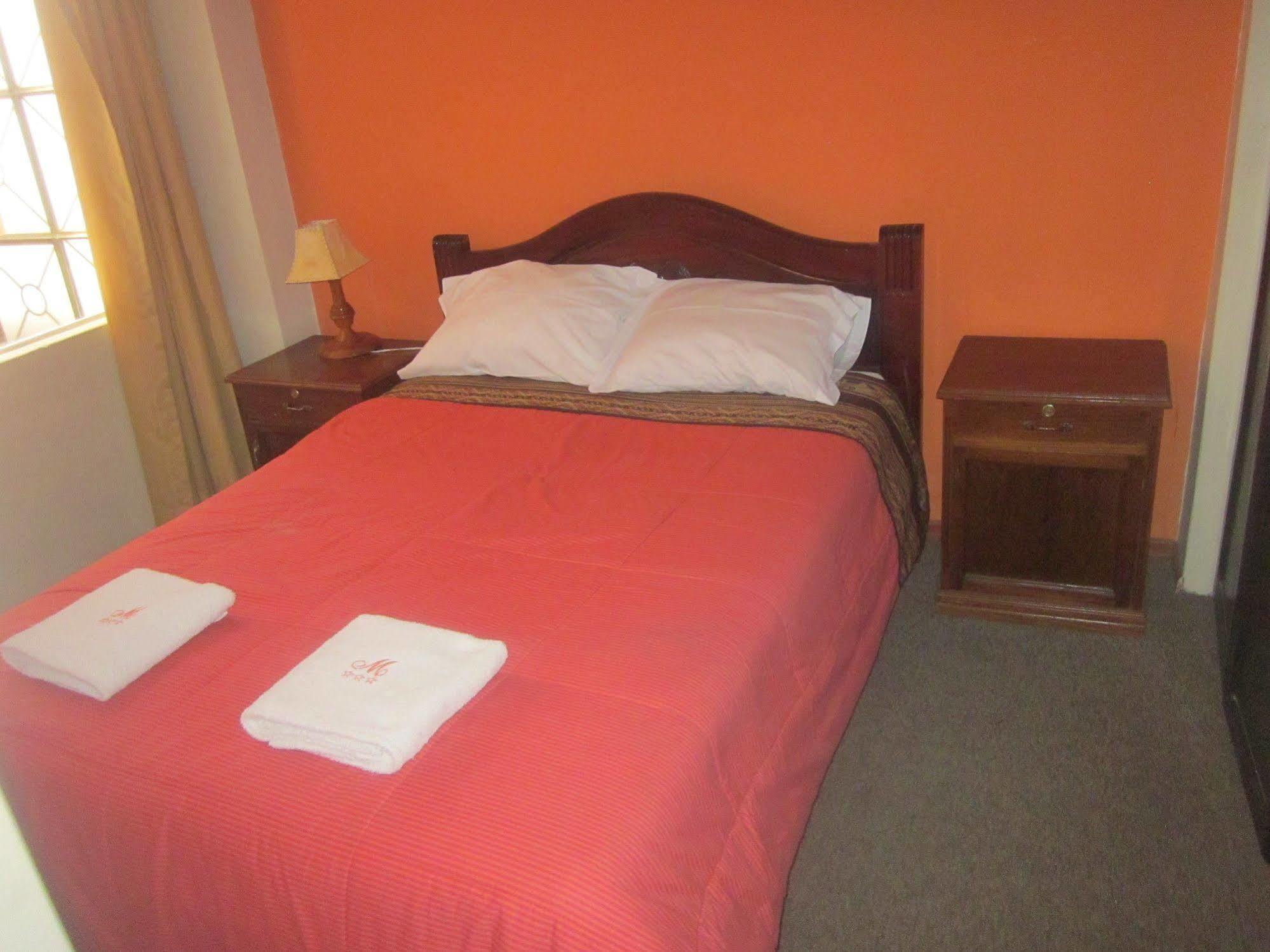 Manuelita House Bed & Breakfast Puno Luaran gambar